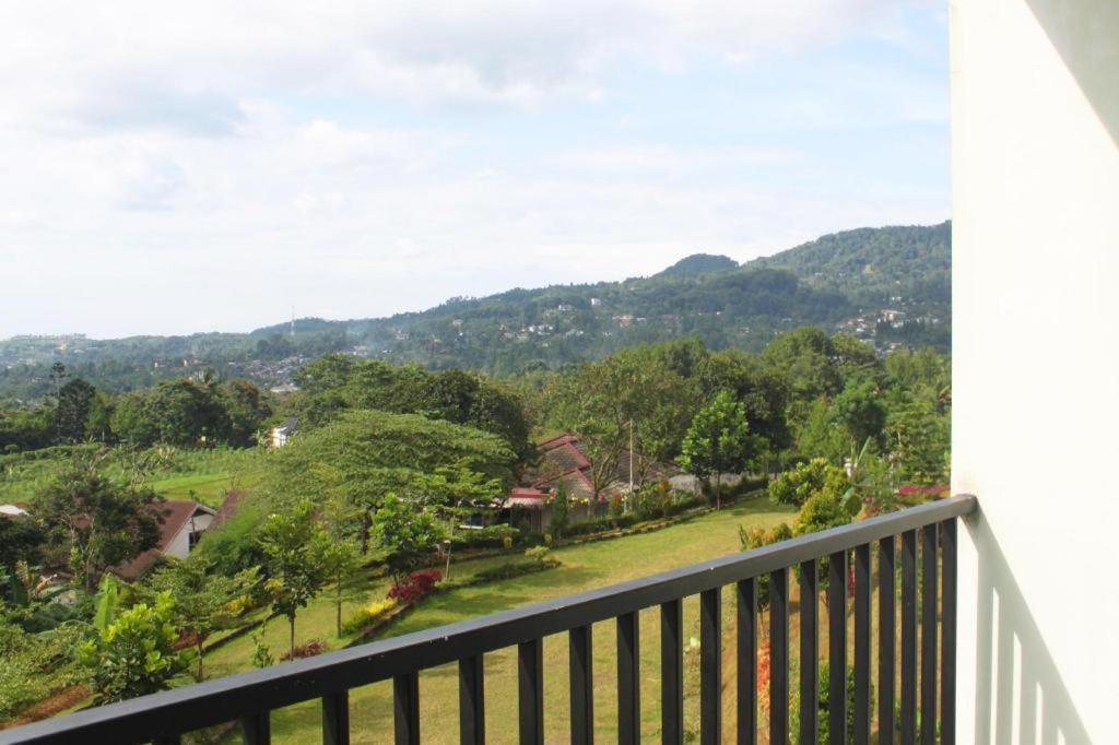 Graha Widjaja Hotel Puncak Eksteriør billede